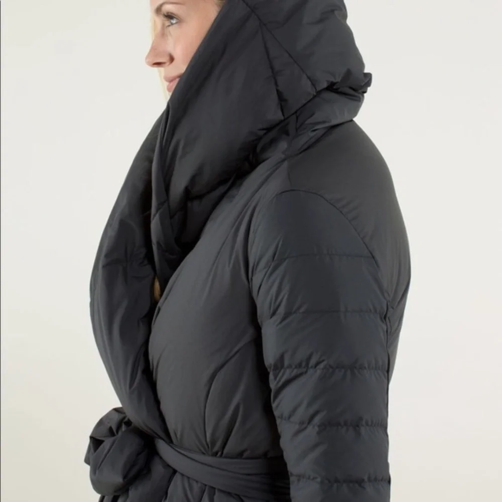 RARE Lululemon Enfold Wrap Puffy Jacket Black Coal - Size 4 - Picture 3 of 5